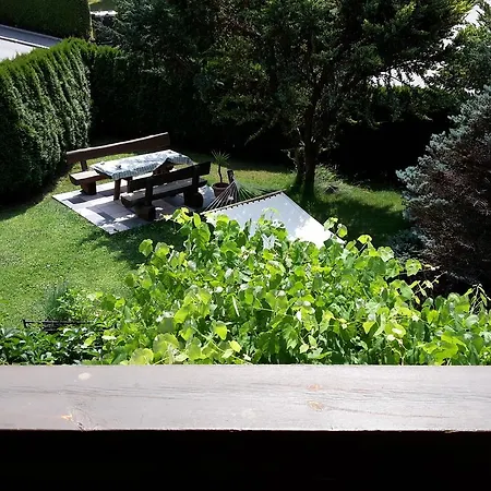 Landhaus Eigentler 아파트 플메스